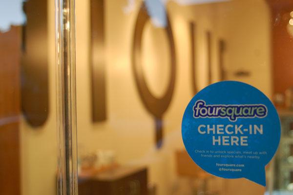 foursquare-social-media foursquare-social-media