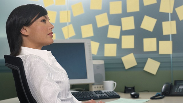 Business woman computer